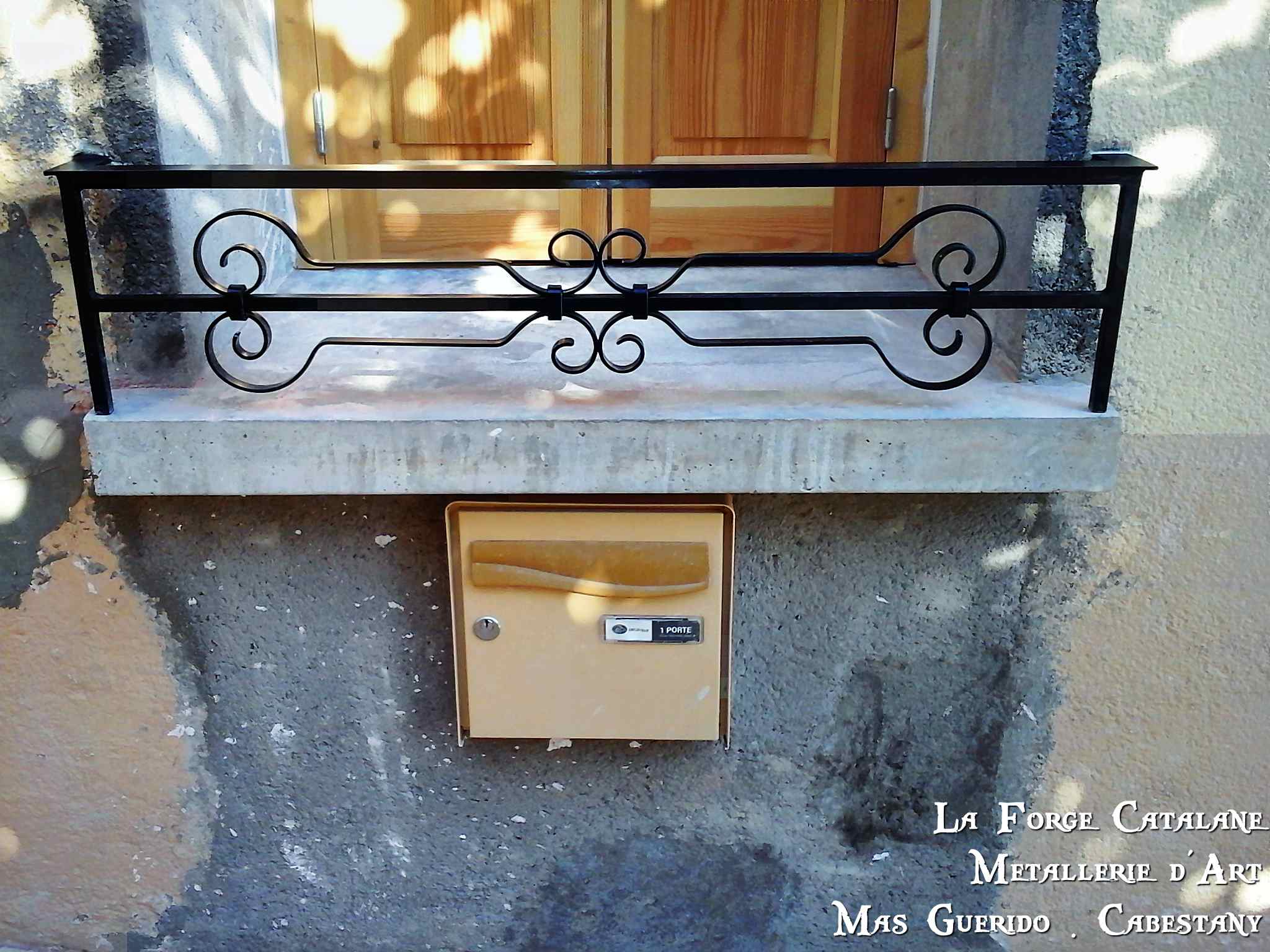 balconettes volutes forge catalane 2.jpg